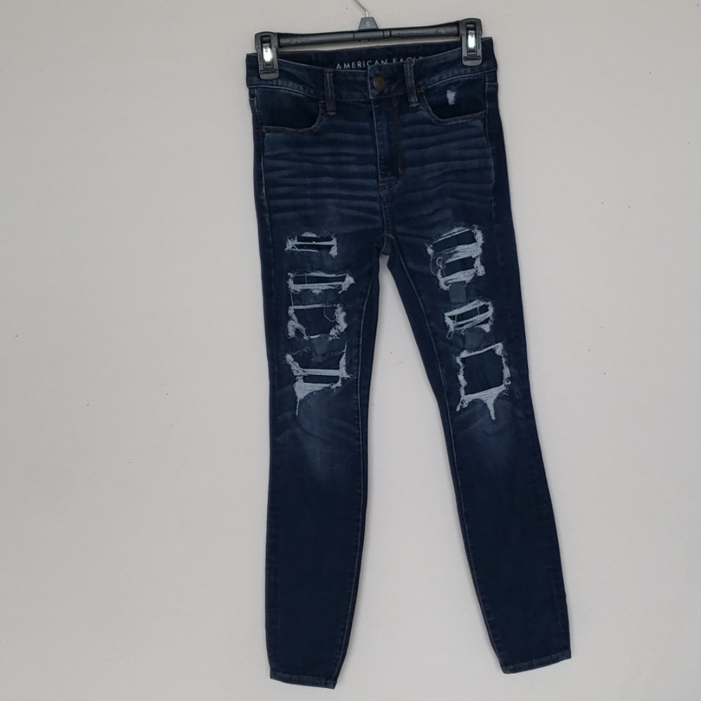 American eagle ripped jeans